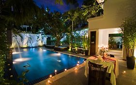 La Rose Suites Phnom Penh